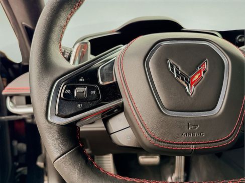 Used 2023 Chevrolet Corvette Stingray Premium Conv w/ Z51 Performance Package image 25