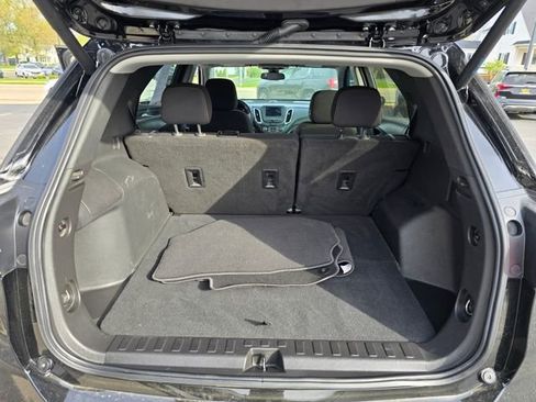 Used 2022 Chevrolet Equinox LT image 24