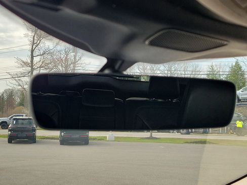 Used 2023 Lincoln Nautilus AWD w/ Premium Package image 27