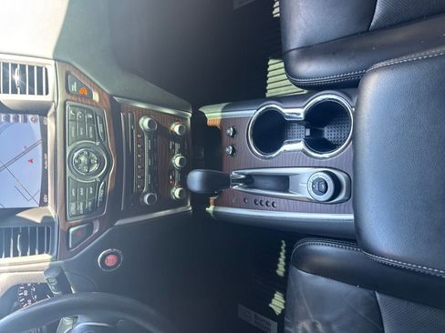 Used 2019 Nissan Pathfinder Platinum AWD/4WD image 26