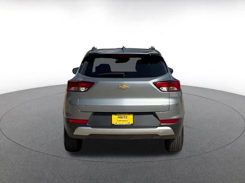 Used 2025 Chevrolet TrailBlazer LT FWD image 10