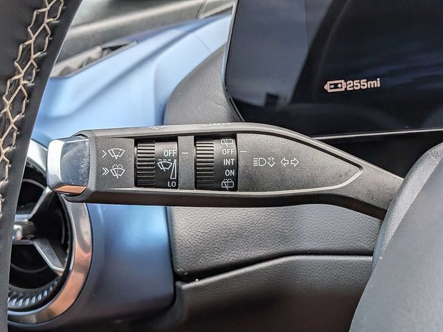 Used 2024 Chevrolet Equinox EV LT FWD image 32