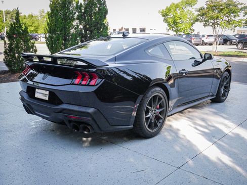 Used 2026 Ford Mustang Dark Horse RWD image 11