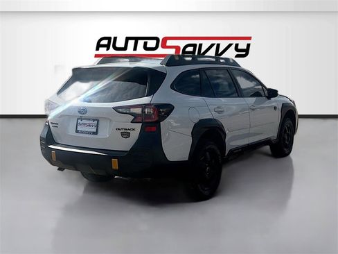 Used 2023 Subaru Outback Wilderness image 7