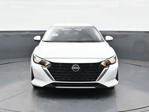 New 2025 Nissan Sentra S image 2