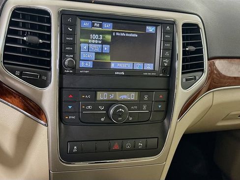 Used 2013 Jeep Grand Cherokee Limited RWD image 14