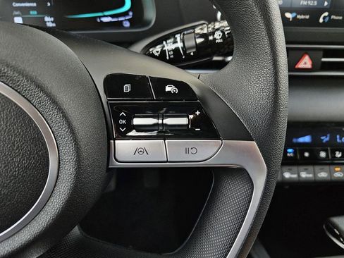 New 2025 Hyundai Elantra Blue image 29