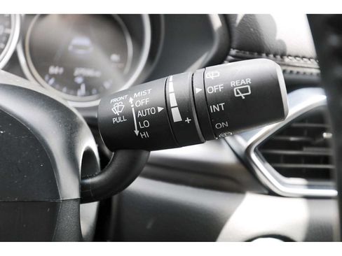 Used 2025 MAZDA CX-5 AWD 2.5 S w/ Preferred Package image 18