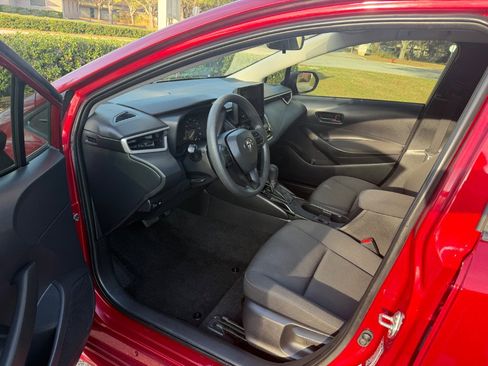 Used 2023 Toyota Corolla LE image 13