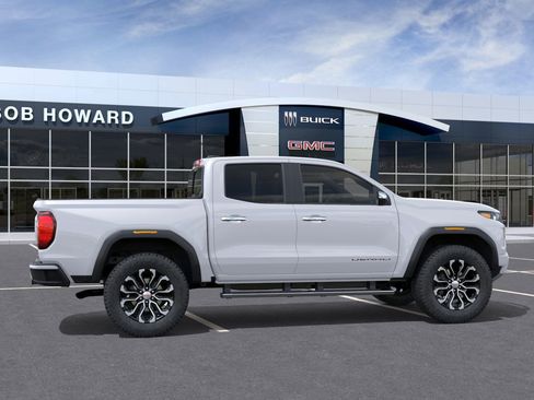 New 2026 GMC Canyon Denali image 29
