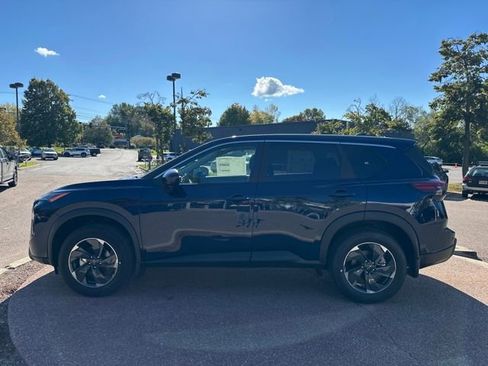 New 2026 Nissan Rogue SV image 3