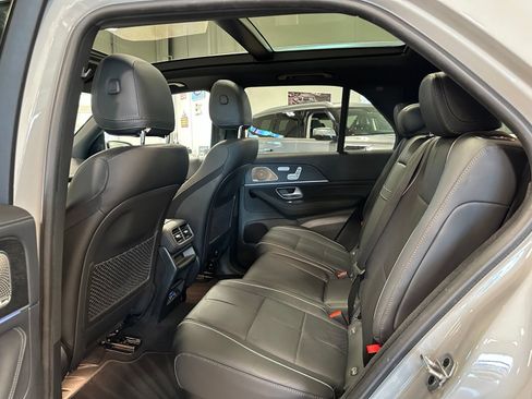Used 2024 Mercedes-Benz GLE 450 4MATIC image 40