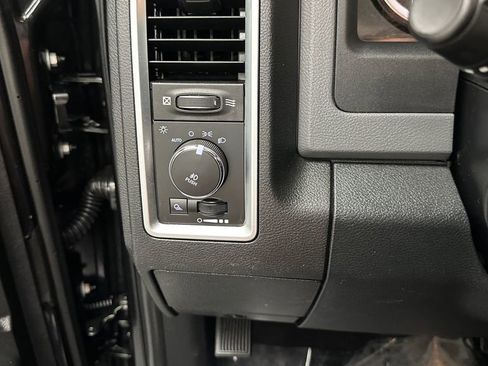 Used 2016 RAM 2500 SLT w/ Snow Chief Group image 18