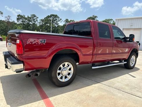 Used 2014 Ford F250 Lariat w/ Lariat Interior Package AWD/4WD image 3