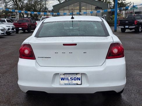 Used 2012 Dodge Avenger SXT image 7