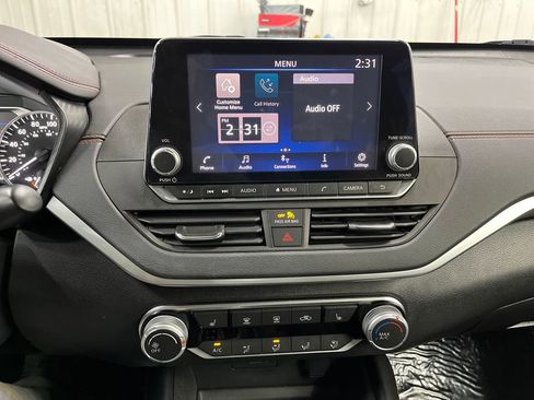 Used 2020 Nissan Altima 2.0 SR image 24