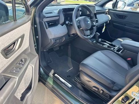 Used 2026 Subaru Outback Premium AWD/4WD image 9