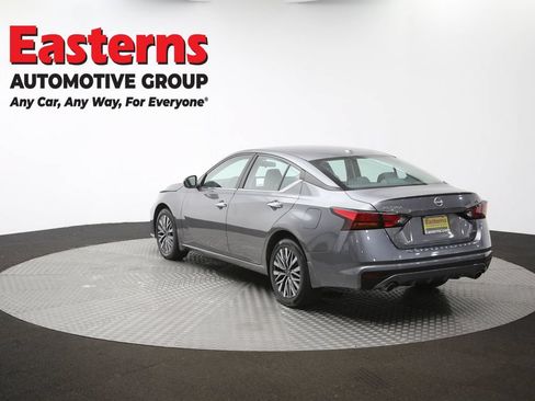 Used 2023 Nissan Altima 2.5 SV w/ SV Premium Package AWD/4WD image 65