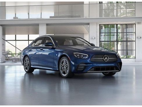 Used 2023 Mercedes-Benz E 350 4MATIC Sedan image 11