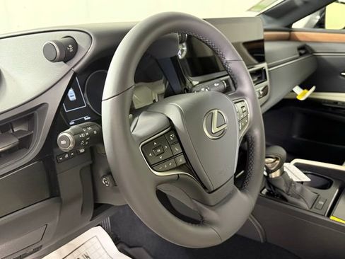 New 2025 Lexus ES 350 w/ Premium Package image 15