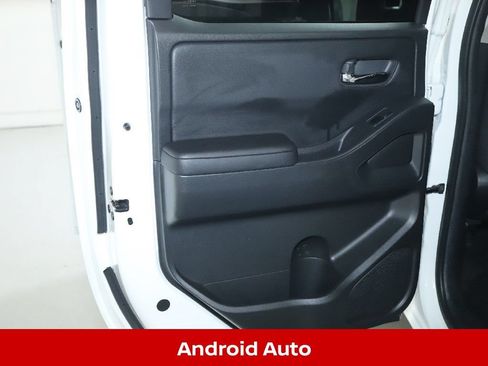 Certified 2025 Nissan Frontier SV RWD image 15
