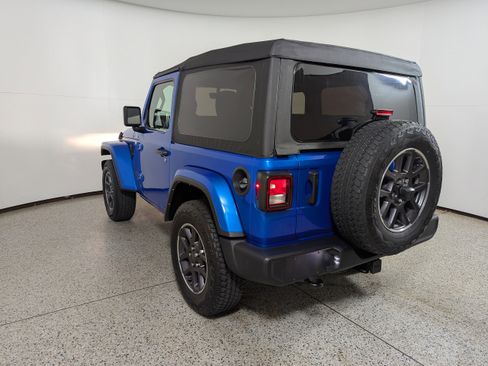 Used 2021 Jeep Wrangler Sport image 9