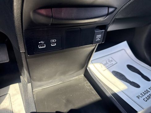 Used 2025 Honda Odyssey EX-L image 37