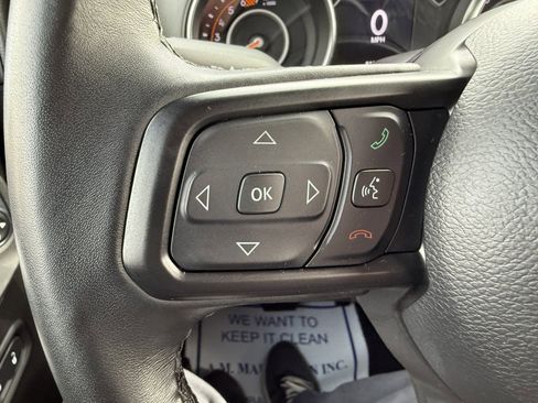 Used 2022 Jeep Wrangler Sport AWD/4WD image 16