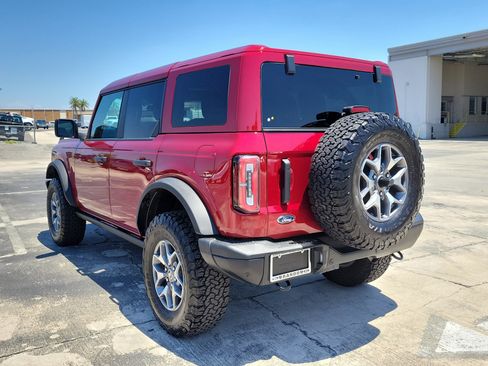 Certified 2025 Ford Bronco Badlands AWD/4WD image 7