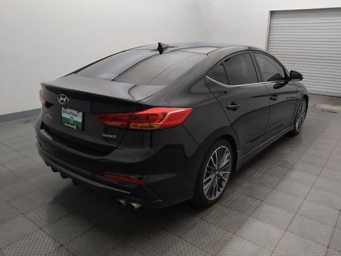 Used 2018 Hyundai Elantra Sport FWD image 9