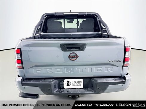 Used 2023 Nissan Frontier Pro-X w/ Technology Package image 6