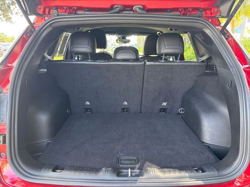 Used 2025 Jeep Compass Limited image 31