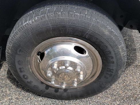 Used 2012 Ford F350 XL w/ XL Value Pkg image 12