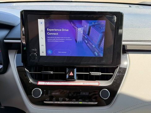 New 2026 Toyota Corolla Cross L AWD/4WD image 18