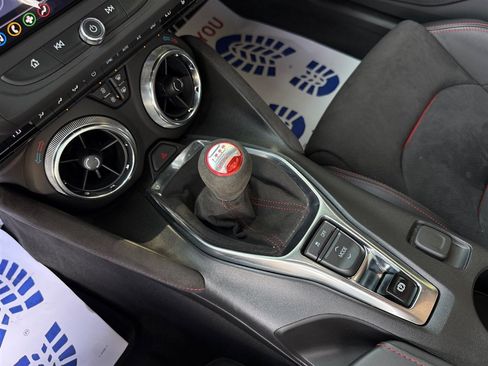 Used 2022 Chevrolet Camaro ZL1 RWD image 41