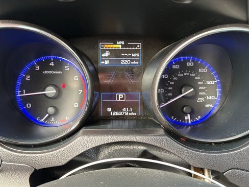 Used 2016 Subaru Legacy 2.5i Premium AWD/4WD image 16