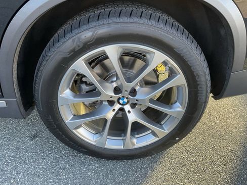 Certified 2023 BMW X5 xDrive40i w/ Luxury Seating Package image 22