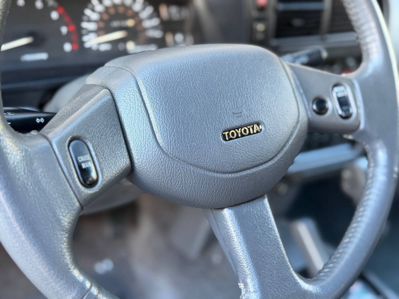 Used 1990 Toyota 4Runner SR5 AWD/4WD image 28