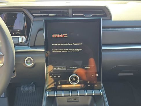 New 2026 GMC Terrain Elevation w/ LPO, Floor Liner Package image 21