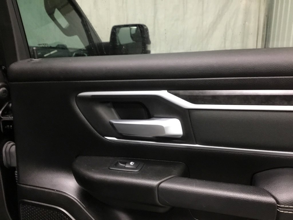 Used 2023 RAM 1500 Big Horn AWD/4WD image 17
