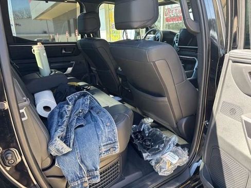 Used 2025 Toyota Tundra Platinum image 17