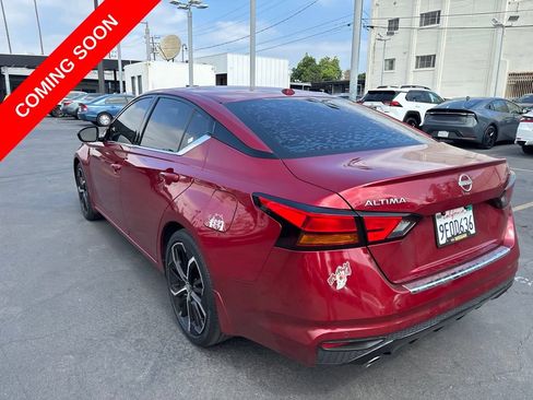 Used 2023 Nissan Altima 2.5 SR FWD image 6