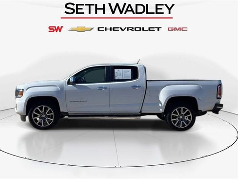 Used 2021 GMC Canyon Denali image 4