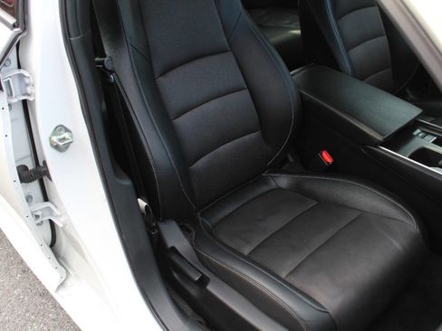 Used 2019 Honda Accord Sport image 14