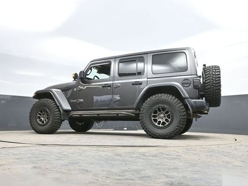 Used 2021 Jeep Wrangler Unlimited Rubicon w/ Xtreme Recon 35" Tire Package image 48