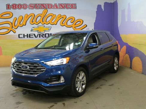 Used 2021 Ford Edge Titanium w/ Cargo Accessory Package AWD/4WD image 7