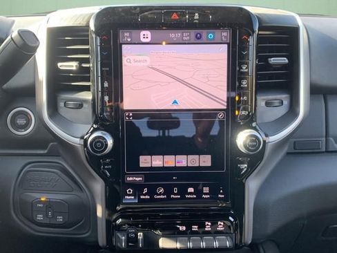 New 2026 RAM 2500 Big Horn AWD/4WD image 35