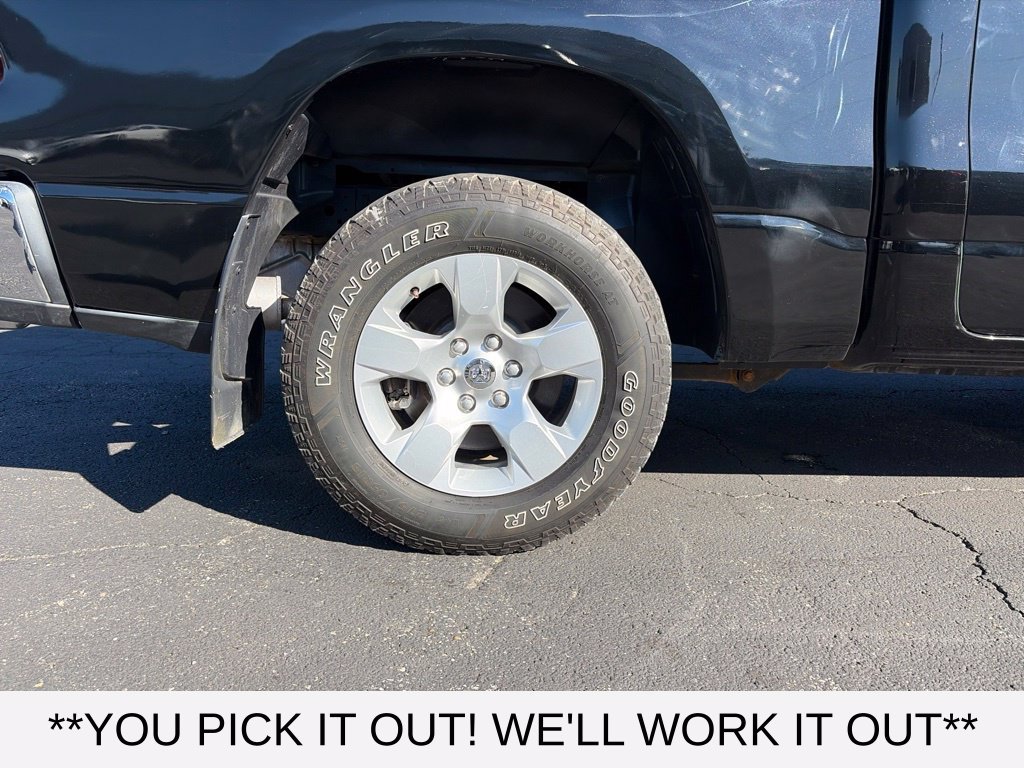 Used 2019 RAM 1500 Big Horn AWD/4WD image 7