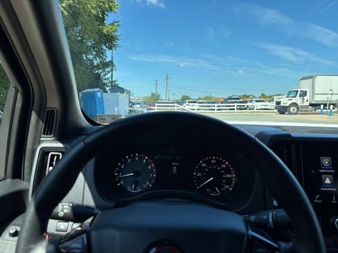 Used 2026 Nissan Frontier PRO-4X AWD/4WD image 33