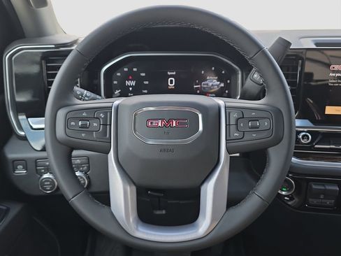 New 2026 GMC Sierra 3500 SLE w/ SLE Convenience Package AWD/4WD image 9
